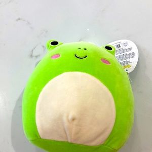 8 inch Wendy the frog squishmallow green